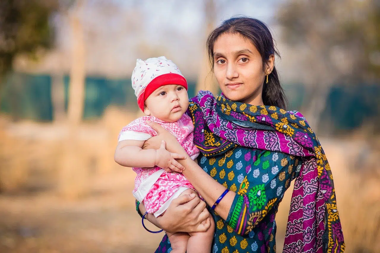 indian woman with baby