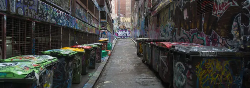 Dirty_alley_(5108469769)