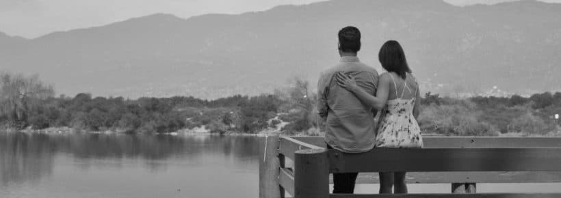 romantic_couple_relationship_couple_in_love_dating_dock_lake_together-1223432