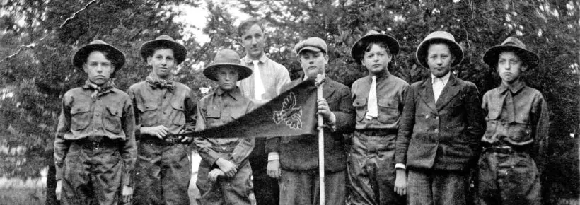 Adams,_Nebraska_Boy_Scout_troop_1913