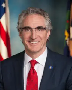 Governor Doug Burgum of North Dakota official portrait 2019