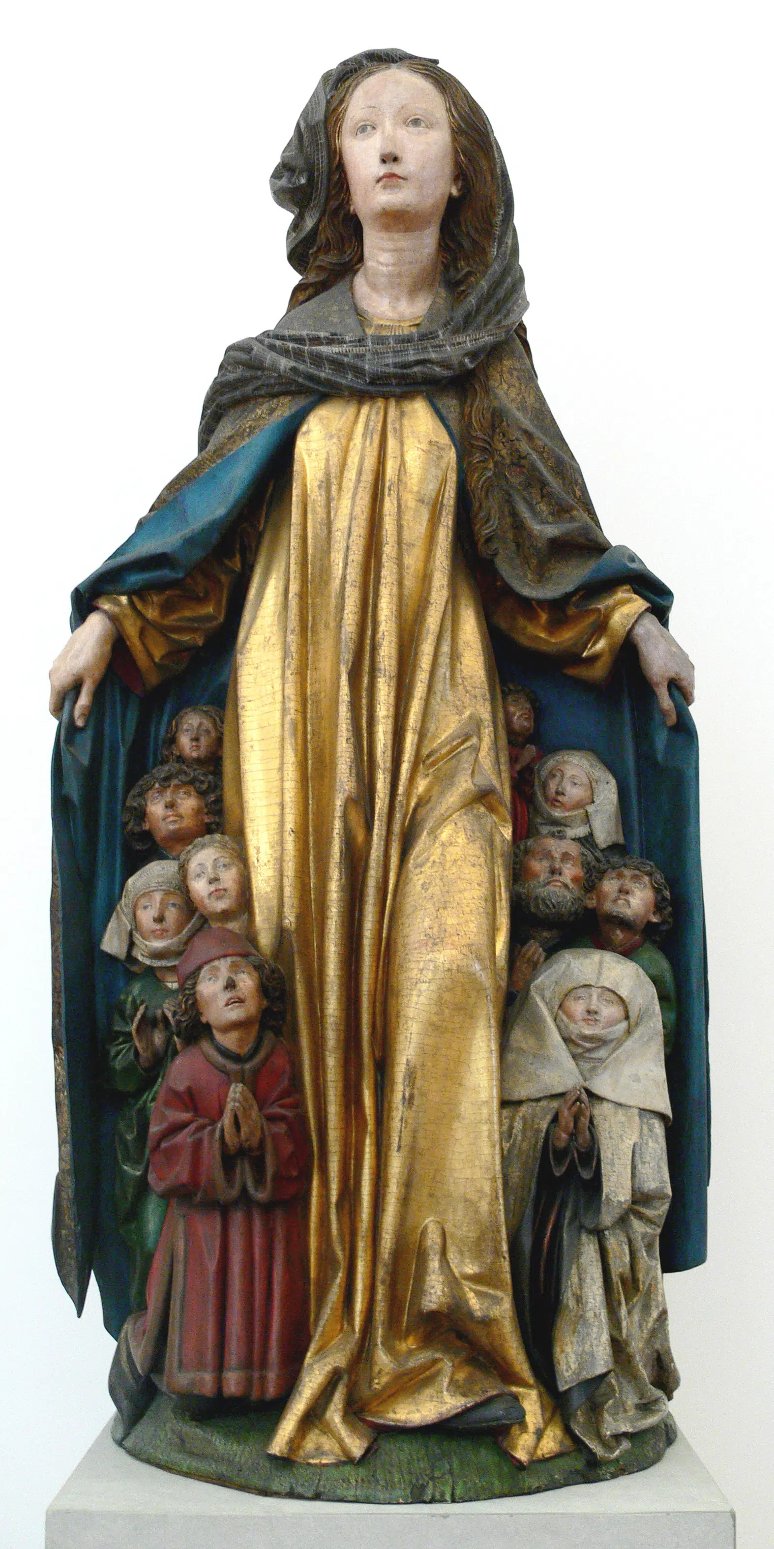 German sculpture, "Mary with Her Protective Mantel" - Photo by Andreas Praefcke