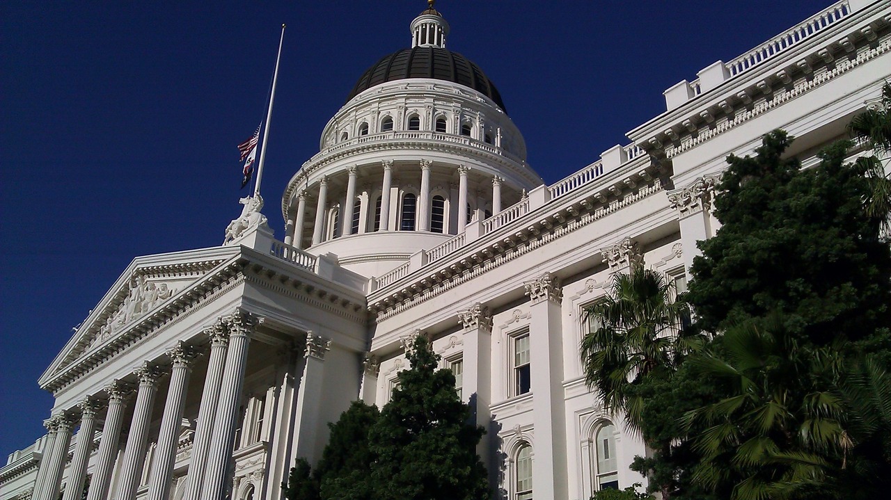 architecture-building-monument-america-landmark-facade-capitol