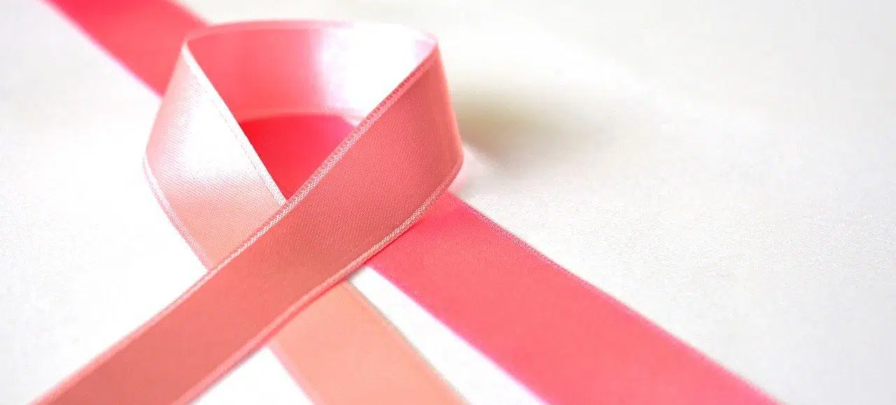 pink breast cancer ribbon