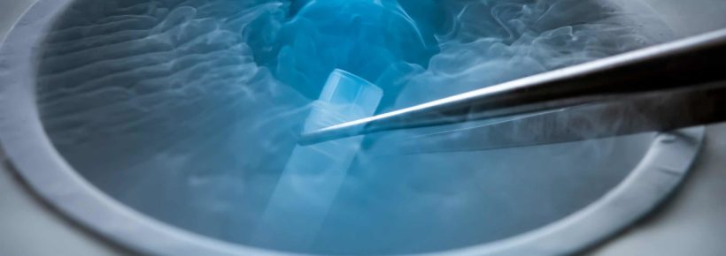 Cryopreservation of test tube on liquid nitrogen, a liquid nitrogen bank containing sperm and eggs cryosamples