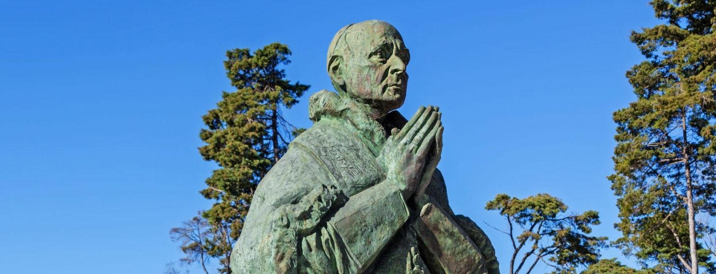 statue of pope saint paul vi in the sanctuary of fatima