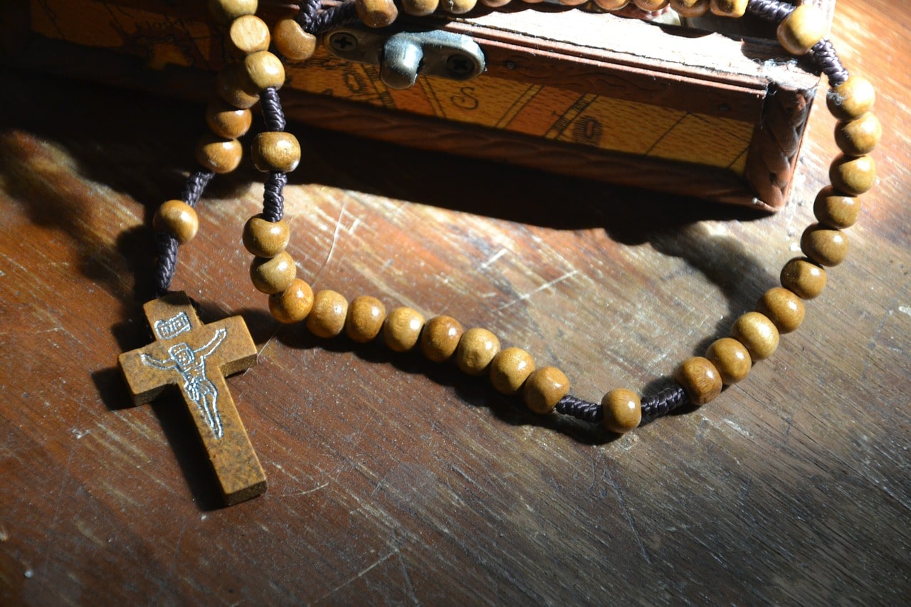 rosary-and-book