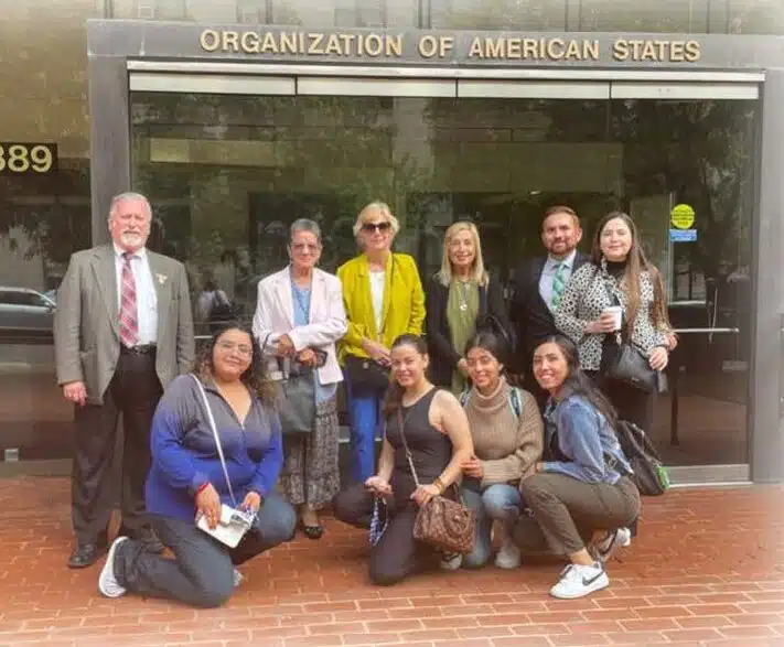 HLI's donors are uniting pro-lifers in Latin America! Because of their love for human life, missionaries are protecting families from pro-abortion attacks.